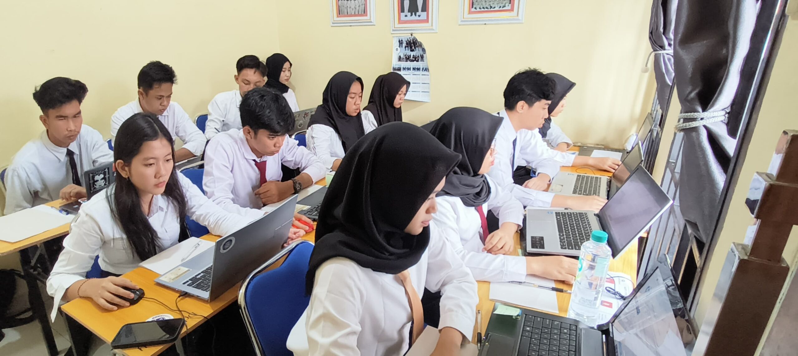 Fokus untuk sukses di kompetisi akademik NWTC